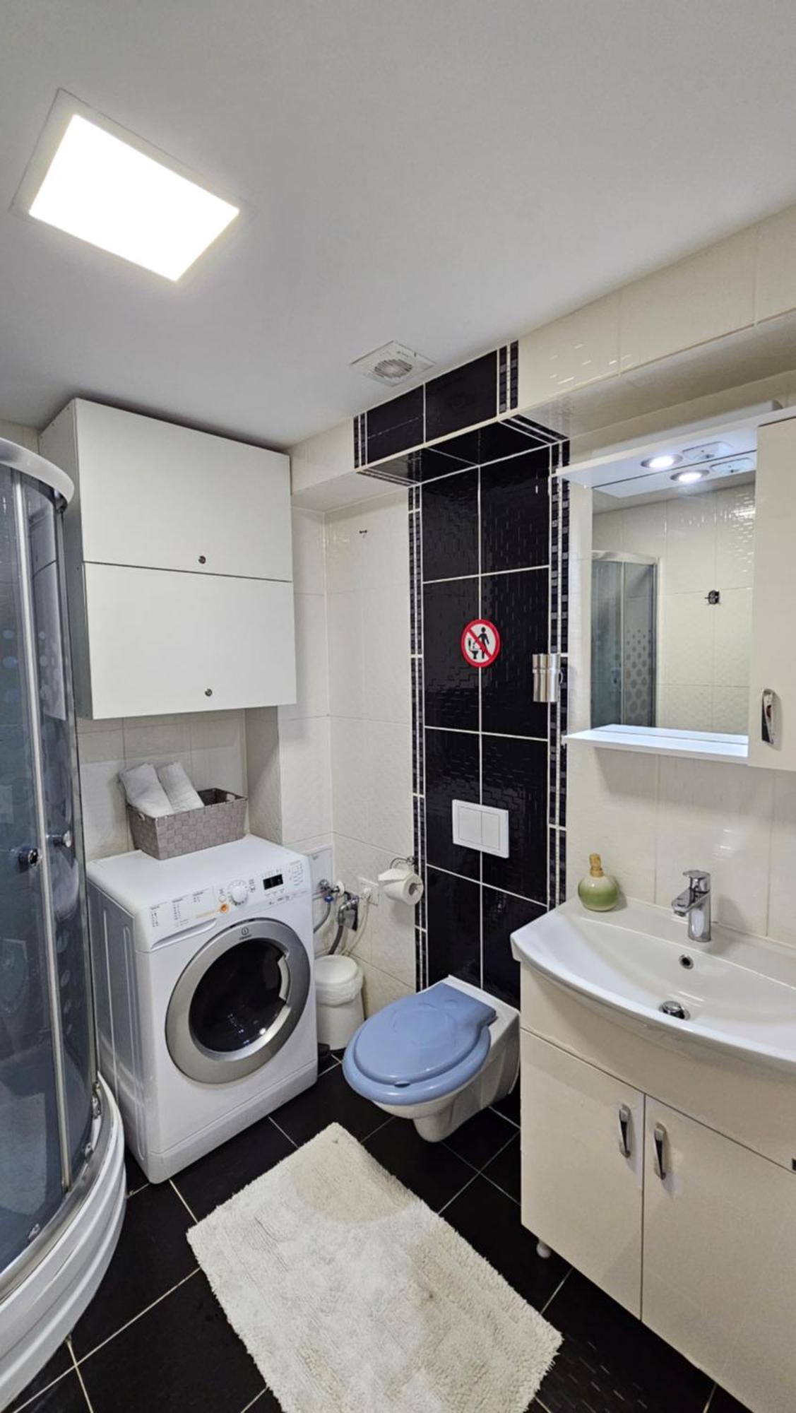 Airport Residence 3 奥托佩尼 外观 照片